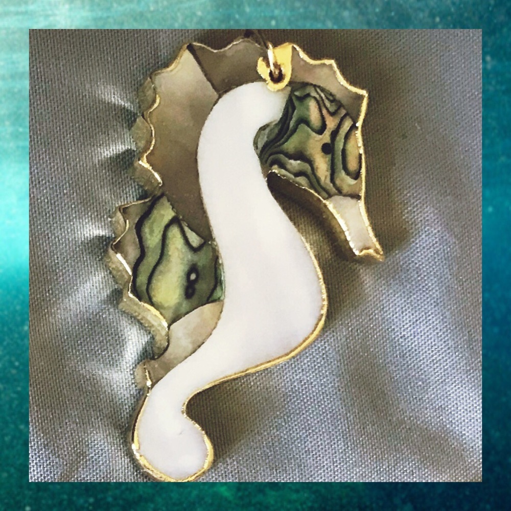 Seahorse Pendant